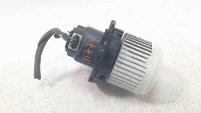 Recambio de ventilador calefaccion para dacia sandero 2012- stepway referencia OEM IAM 272107379R 5P3730100 
