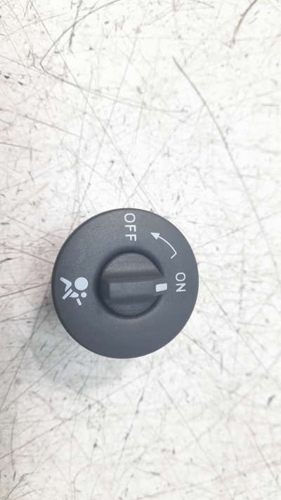 Recambio de interruptor para dacia sandero 2012- stepway referencia OEM IAM 681995427R  
