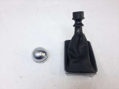 Recambio de pomo palanca cambio para jeep compass (m7) 2020-2022 longitude fwd referencia OEM IAM 68201215AA  