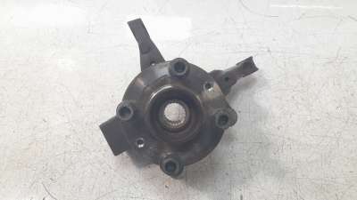 Recambio de mangueta delantera derecha para dacia sandero 2012- stepway referencia OEM IAM 400143444R  
