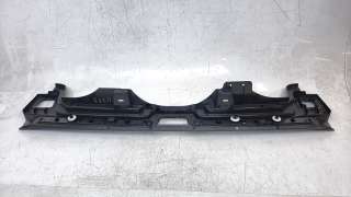Recambio de molduras traseras para volvo v60 familiar 2018- 2.0 diesel cat referencia OEM IAM 32239847  