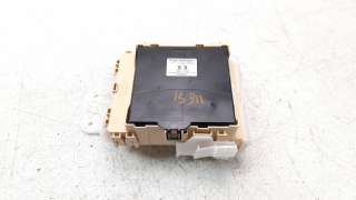 Recambio de caja reles / fusibles para toyota auris 2012-2019 active referencia OEM IAM 8273012X81  