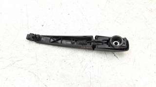 Recambio de brazo limpia trasero para toyota auris 2012-2019 active referencia OEM IAM 8524102070  