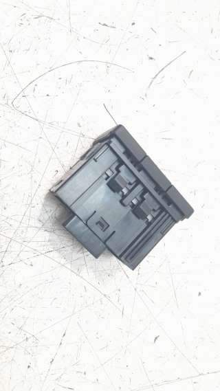 Recambio de interruptor para toyota rav4 2018- referencia OEM IAM 8497042090  