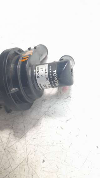 Recambio de bomba agua para toyota rav4 2018- referencia OEM IAM 0641001301  