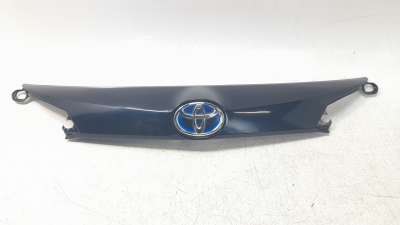 Recambio de molduras traseras para toyota rav4 2018- referencia OEM IAM 7683942030  
