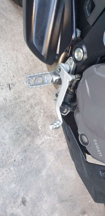 Recambio de pedal freno para ducati multistrada v2 2021- referencia OEM IAM   