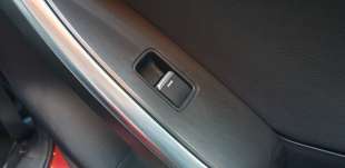 Recambio de mando elevalunas trasero derecho para mazda cx-5 2011-2017 luxury 2wd referencia OEM IAM KD3566370  