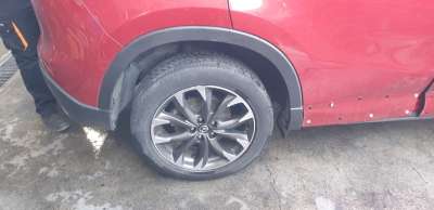 Recambio de mangueta trasera derecha para mazda cx-5 2011-2017 luxury 2wd referencia OEM IAM KD312611XE  