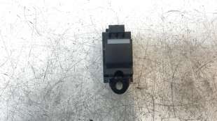 Recambio de mando elevalunas delantero derecho para jaguar f-pace 2015- 300 sport awd referencia OEM IAM GX7314717AC  