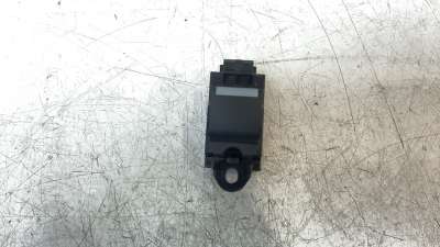 Recambio de mando elevalunas trasero derecho para jaguar f-pace 2015- 300 sport awd referencia OEM IAM GX7314717AC  