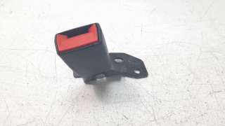 Recambio de enganche cinturon trasero derecho para jeep compass ii 2017- business 4x2 referencia OEM IAM 5SV12DX9AB  