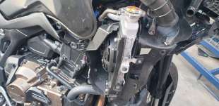 Recambio de radiador agua para honda crf 1100l africa twin 2019- africa twin referencia OEM IAM 19010MKSE01  