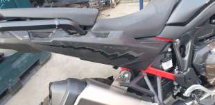 Recambio de moldura para honda crf 1100l africa twin 2019- africa twin referencia OEM IAM 83600MLNE00ZA  
