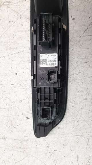 Recambio de mando elevalunas delantero izquierdo para citroën c4 x 2022- e-shine referencia OEM IAM 98349233ZD  