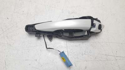 Recambio de maneta exterior delantera izquierda para citroën c4 x 2022- e-shine referencia OEM IAM 9686433780  
