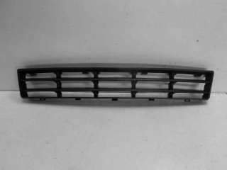 Recambio de rejilla paragolpes central para volkswagen golf iv 1997-2003 berlina (1j1) referencia OEM IAM 1J0853677DB41 10723211