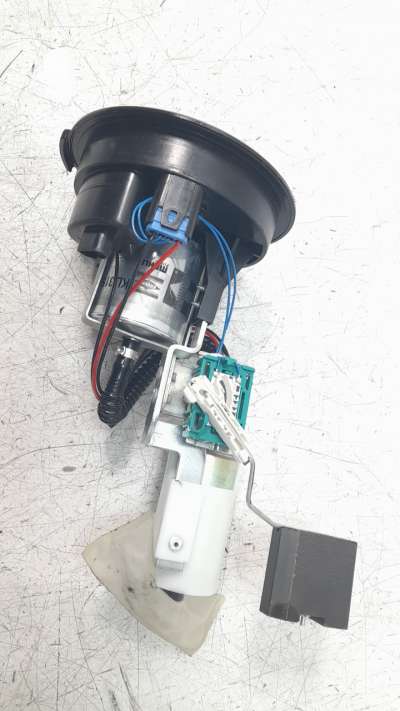 Recambio de bomba combustible para bmw f 800 r 2015- referencia OEM IAM 16148555172  