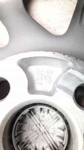 Recambio de llanta para toyota yaris 2017- hybrid feel referencia OEM IAM 426110DC70  