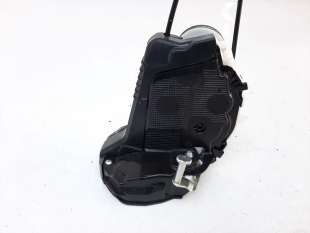 Recambio de cerradura puerta trasera derecha para toyota yaris 2017- hybrid feel referencia OEM IAM 690500D320 690500D320 
