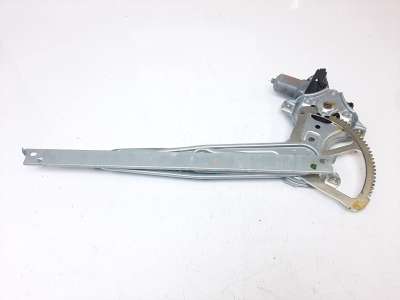 Recambio de elevalunas delantero derecho para toyota yaris 2017- hybrid feel referencia OEM IAM 698100D300 698100D300 