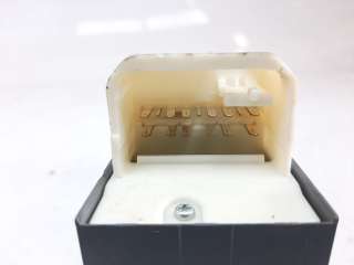 Recambio de mando elevalunas delantero izquierdo para toyota yaris 2017- hybrid feel referencia OEM IAM 8482002320 8482002320 