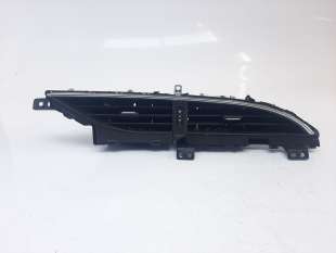 Recambio de aireador central para toyota yaris 2017- hybrid feel referencia OEM IAM 556700D240 556700D240 