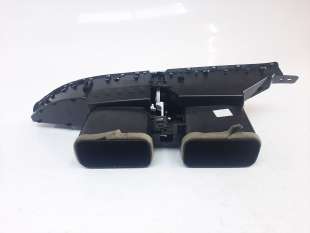 Recambio de aireador central para toyota yaris 2017- hybrid feel referencia OEM IAM 556700D240 556700D240  2