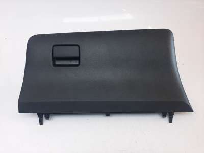 Recambio de guantera para toyota yaris 2017- hybrid feel referencia OEM IAM 555500D151  