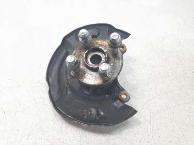 Recambio de mangueta delantera derecha para toyota yaris 2017- hybrid feel referencia OEM IAM 432110D230  
