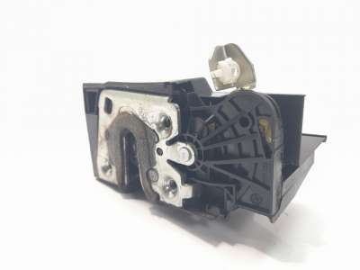 Recambio de cerradura puerta trasera derecha para dacia sandero iii 2020- expression referencia OEM IAM 825020994R  