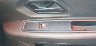 Recambio de mando elevalunas delantero derecho para dacia sandero iii 2020- expression referencia OEM IAM 254118044R IAF140017 E