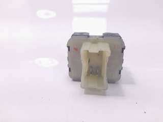 Recambio de mando elevalunas delantero izquierdo para dacia sandero iii 2020- expression referencia OEM IAM 254118044R IAF140017