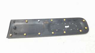 Recambio de moldura para citroën c3 2016- feel referencia OEM IAM 9833480777  