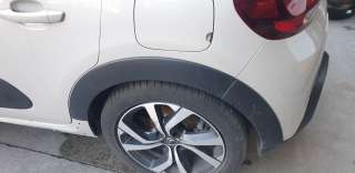 Recambio de aletin trasero izquierdo para citroën c3 2016- shine referencia OEM IAM 9812088880  CI3281584 , 107076122