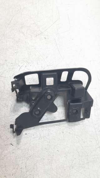 Recambio de molduras traseras para peugeot 5008 2017- 1.6 blue-hdi fap referencia OEM IAM 9814616280  