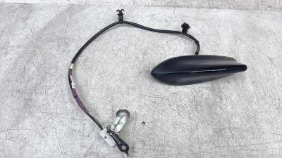 Recambio de antena para toyota rav4 2018- referencia OEM IAM 8610142790  