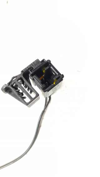 Recambio de enganche cinturon trasero derecho para jeep renegade 2014- 1.6 m-jet cat referencia OEM IAM 73564447560  