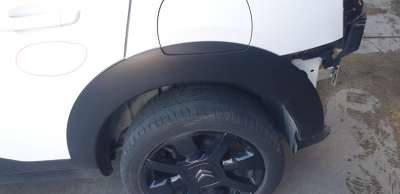 Recambio de aletin trasero izquierdo para citroën c4 cactus 2014- origins referencia OEM IAM 98194742XT  