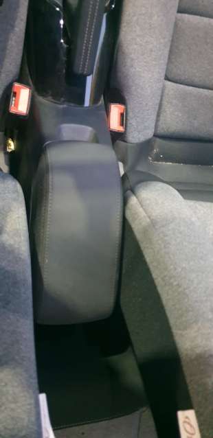 Recambio de apoyabrazos central para citroën c4 cactus 2014- origins referencia OEM IAM 16351320ZD  