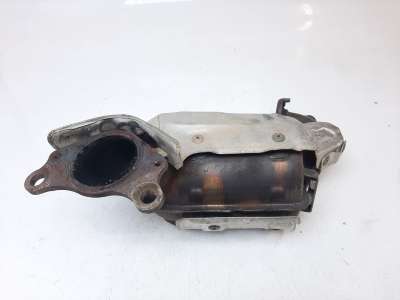 Recambio de catalizador para renault captur 2013- zen referencia OEM IAM 208A07241R  