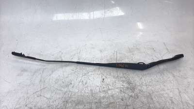 Recambio de brazo limpia delantero izquierdo para renault captur 2013- zen referencia OEM IAM 288812365R  