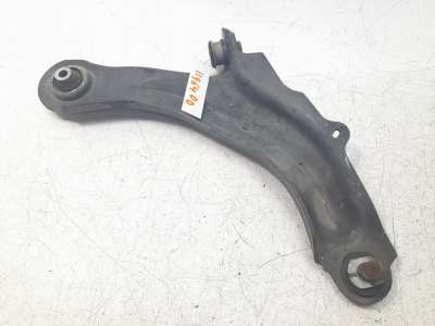 Recambio de brazo suspension delantero derecho para renault captur 2013- zen referencia OEM IAM 545045743R  ZWDRE011