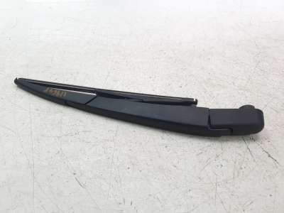 Recambio de brazo limpia trasero para renault captur 2013- zen referencia OEM IAM 287815304R  
