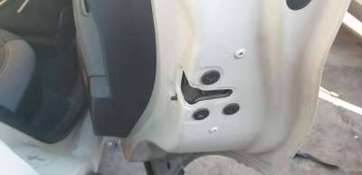 Recambio de cerradura puerta trasera derecha para renault captur 2013- zen referencia OEM IAM 805027072R  