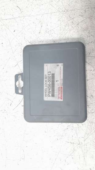 Recambio de herramientas para toyota c-hr 2016- hybrid gr sport referencia OEM IAM PW45600013   2