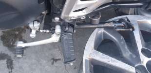 Recambio de estribera derecha para triumph speed 400 2023- referencia OEM IAM 36TA0108  