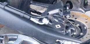 Recambio de pinza de freno trasera para triumph speed 400 2023- referencia OEM IAM TA131805  