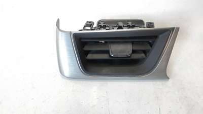 Recambio de aireador izquierdo para renault captur ii 2019- 1.0 tce referencia OEM IAM 687610280R  