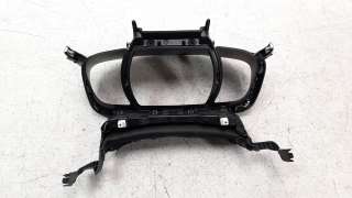 Recambio de moldura para renault megane iv grandtour 2016- business referencia OEM IAM 682647342R  